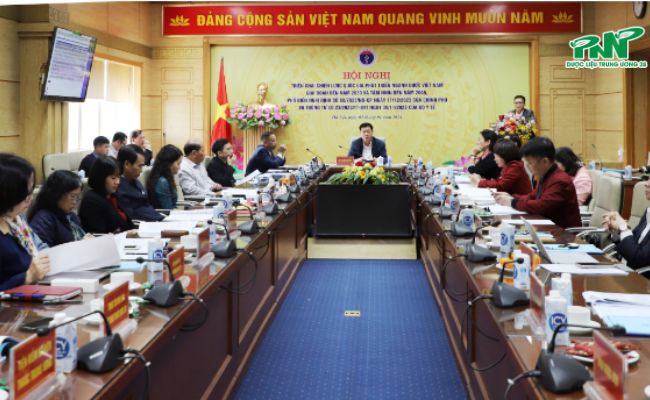 Toàn cảnh hội nghị triển khai Chiến lược quốc gia phát triển ngành dược Việt Nam tại Hà Nội
