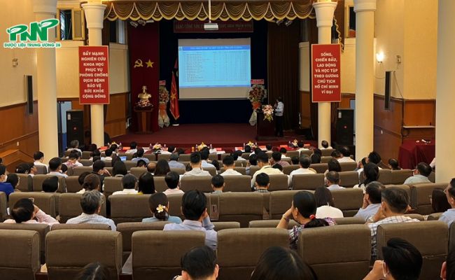 Toàn cảnh hội nghị